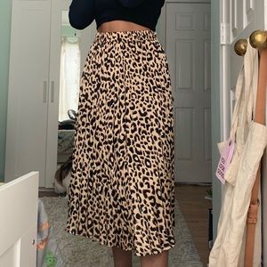 CHEETAH PRINT MIDI SKIRT